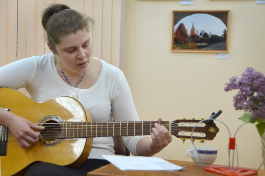 Центр писателя Василия Белова приглашает на концерт «Милые сердцу песни России» 